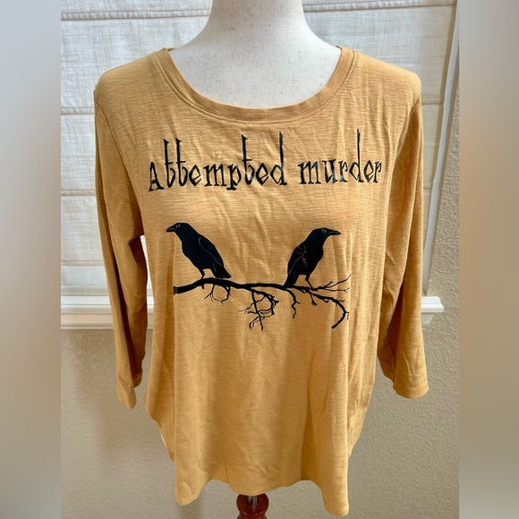 Signature Halloween 3/4 sleeve tee Large - Picture 1 of 4